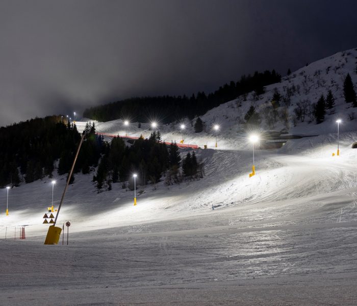 Espace skiable de Monte Bondone, installation sportive en extérieur