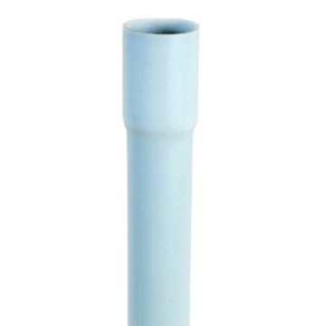 Mittleres starres Rohr mit einseitig angeformter Muffe - 3 Meter - PVC